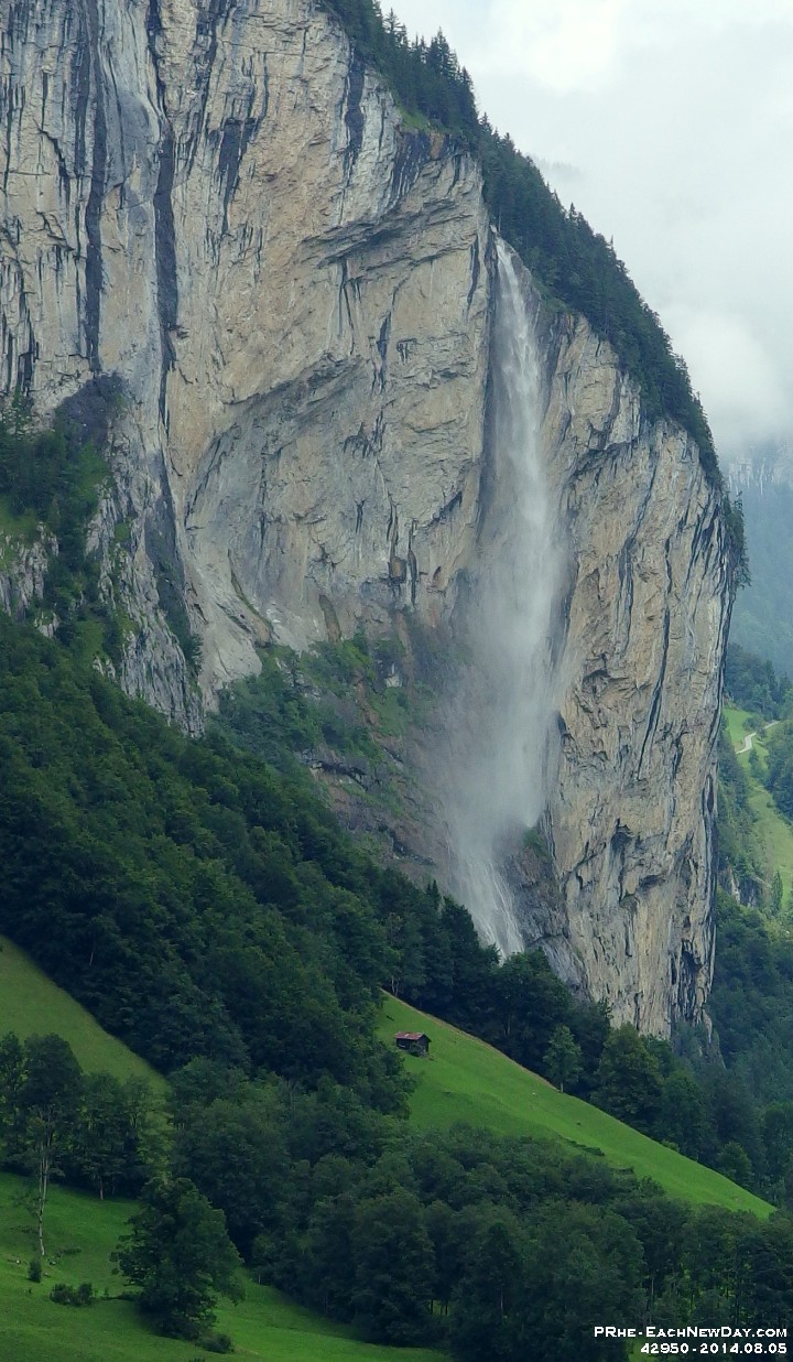 42950CrLeRe - Trummelbach Falls, Interlaken